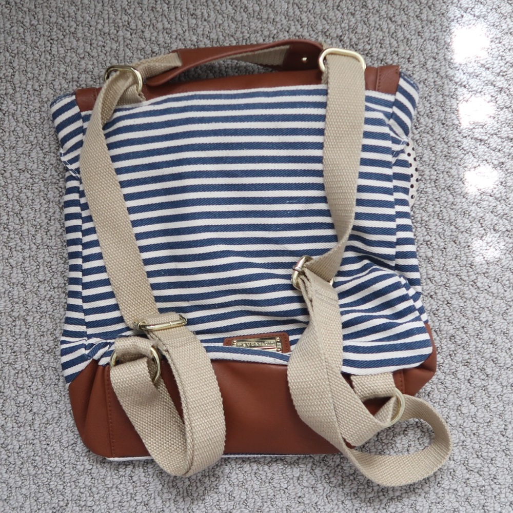 Madden Back Pack - Picture 2 of 8